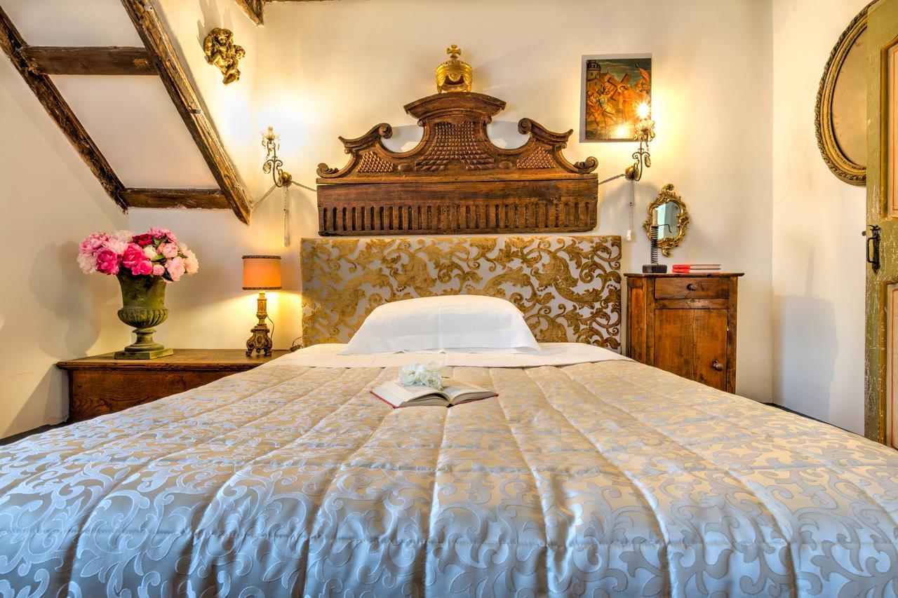 B&B La Residenza Del Poeta Montesicuro Екстер'єр фото