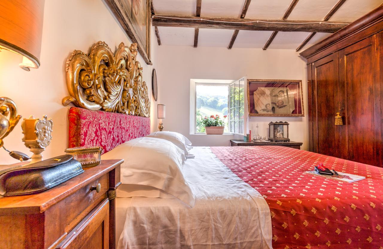 B&B La Residenza Del Poeta Montesicuro Екстер'єр фото